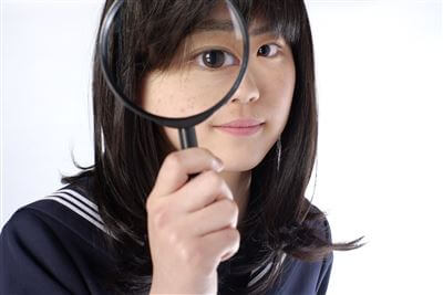 女性校生
