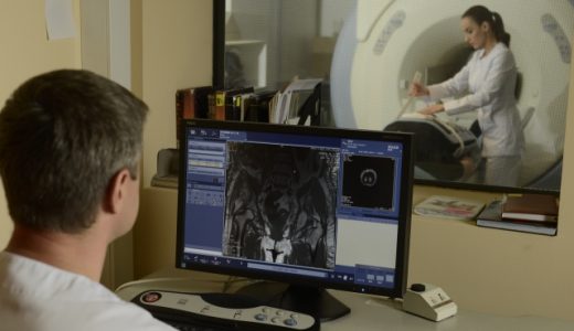 病院でレントゲン・MRIなどの画像検査で異常なしと言われたら